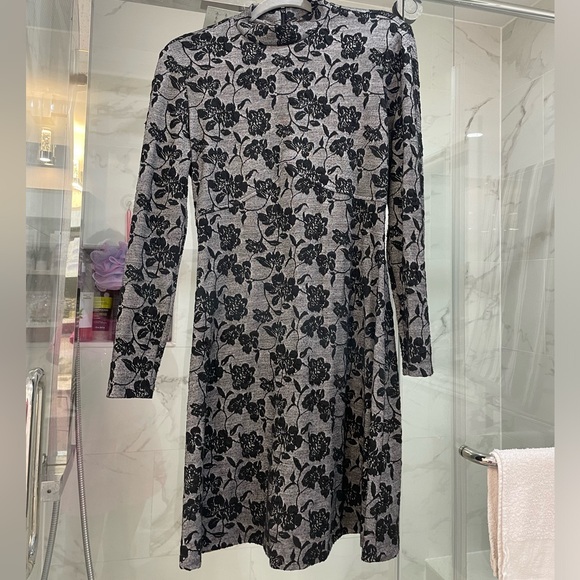 IVANKA TRUMP Grey and Black Long Sleeve Dress - Picture 1 of 4